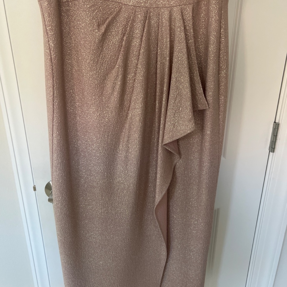 Dress - Picture 7 of 8